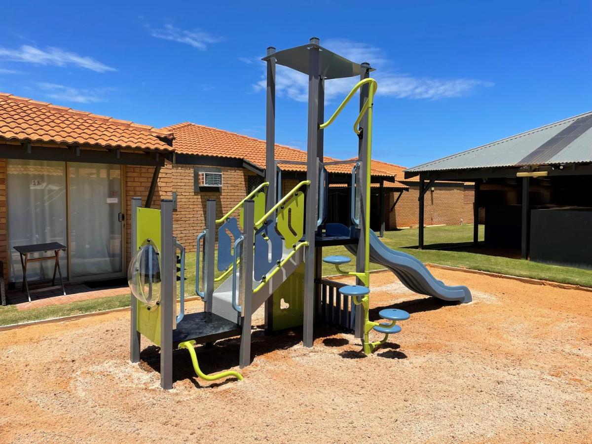 Geraldton'S Ocean West Holiday Units & Short Stay Accommodation Eksteriør bilde